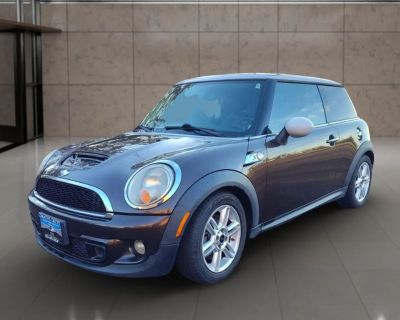 2011 MINI Hardtop Cooper S Hatchback 2D