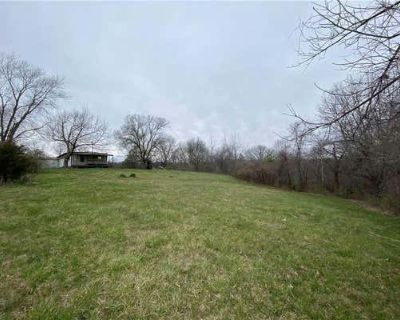 Land For Sale in EXCELSIOR SPRINGS, MO