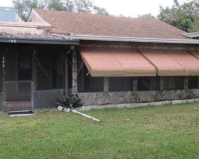 3 Bedroom 2BA 5253 ft House For Rent in Fort Pierce, FL