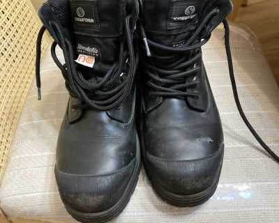 Mens sz 10 CSA Approved Steel Toed Work Boots