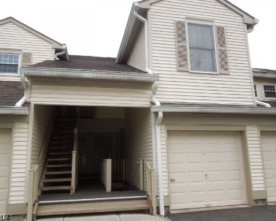 1 Bedroom 1BA Condo For Sale in Bernards Township, NJ