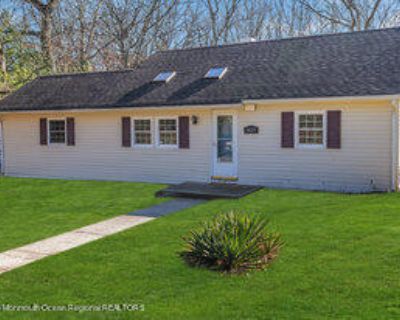 1429 Lakewood Road. Great annual rental in Manasquan! This home is a ranch with 3 bedrooms and 1 bath. Features are central air, plenty of storage in attic and a nice size backyard. 2 miles from downtown and 1 mile to the Manasquan River. Don't miss this opportunity! Call today for appointment. 3 Bedroom. 1 Bathroom