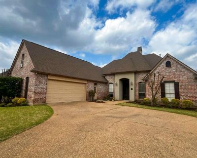 4 Bedroom 3BA 2890 ft Pet-Friendly House For Rent in Bossier City, LA