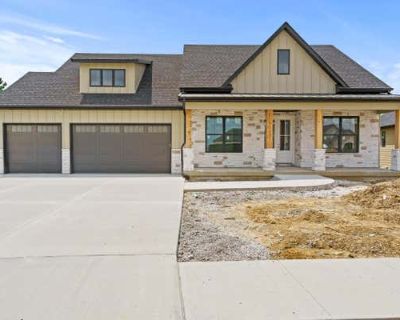 5 Bedroom 3BA 3025 ft Single Family Home For Sale in COLUMBIA, MO