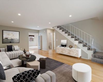 2 Bedroom 2BA 1204 ft Townhouse For Rent in Santa Monica, CA
