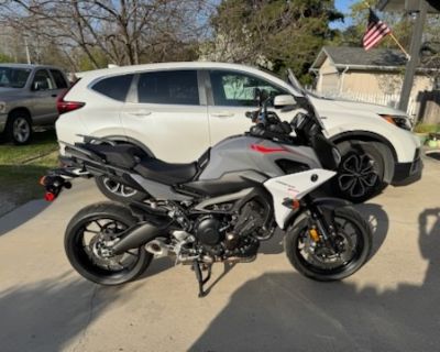 2019 Yamaha TRACER 900
