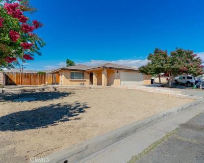 3 Bedroom 2BA 1312 ft Single Family Home For Sale in HEMET, CA