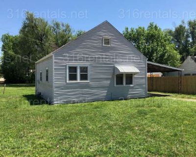 1 Bedroom 1BA 576 ft Pet-Friendly Apartment For Rent in Newton, KS