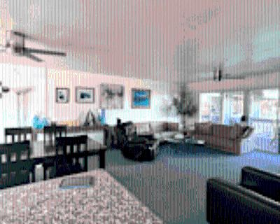 5 Bedroom 2BA 2200 ft² Apartment For Rent in Kailua, HI 1464 Aunauna St unit A