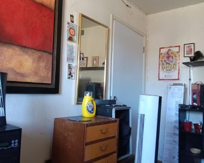 Larry ranger (Has an Apartment) on iROOMit. Room in the 1 Bedroom 1BA Apartment...