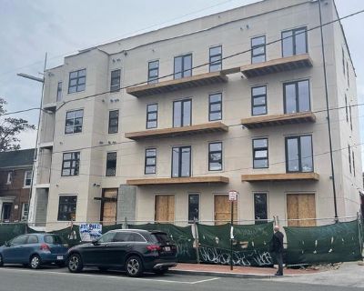 1 Bedroom 80000 ft Studio For Sale in Washington, DC