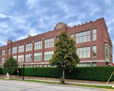 2 Bedroom 2BA 1654 ft Condominium For Sale in RED WING, MN