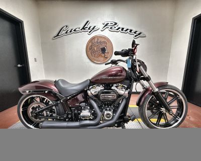 2018 H-D BREAKOUT
