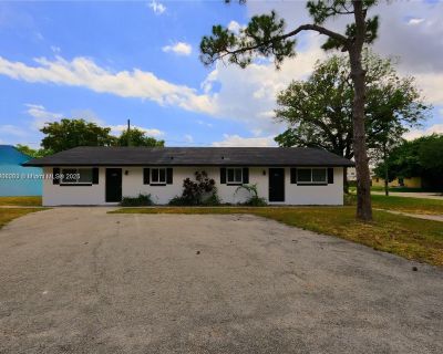 Serafica Dr. Freshly painted 2 bed 1 bath spacious duplex for rent in Lake Worth. Ready to move in, rapid approval. Yard maintenance and waste are included. Only 1 security deposit. Plenty of space for parking cars and a boat, trailer or truck. Washer and dryer in unit. Pets allowed. Centrally located, close to parks, major highways, Palm Beach State College and just minutes away from Lake Wort...