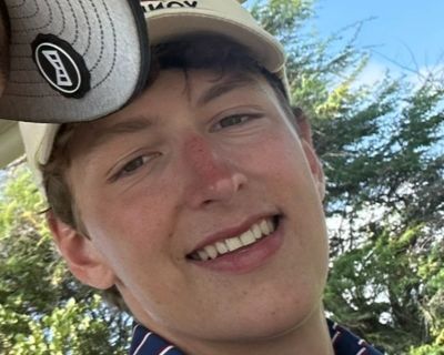 $1,500 /month. Age: 19 * Any pets?: No * Occupation: Other * Interests: cooking, hiking, working out, work, running, fitness, gym, outdoors, beach, golf, exploring, meeting new people, adventures, woodwork, videography * Gender: Male. Smoking room acceptable. Pets are fine. No preference specified. Age preference: 18 - 35. Looking in: Aiea , Ewa Beach , Fort Shafter , Haleiwa , Hauula , Honolul...