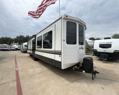 2021 Forest River CEDAR CREEK COTTAGE 40CFK2
