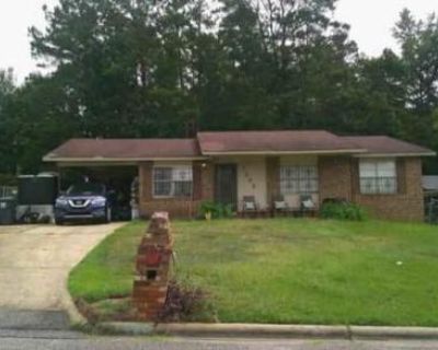 3 Bed 2 Bath Foreclosure Property in Phenix City, AL 36869 - Lockhart Cir