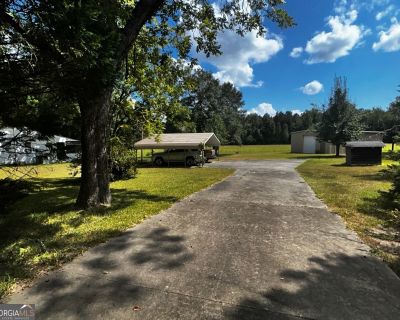 3 Bedroom 1BA 1080 ft Single Family House For Sale in Butler, GA