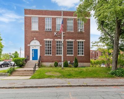 Commercial Property For Rent in Reading, MA