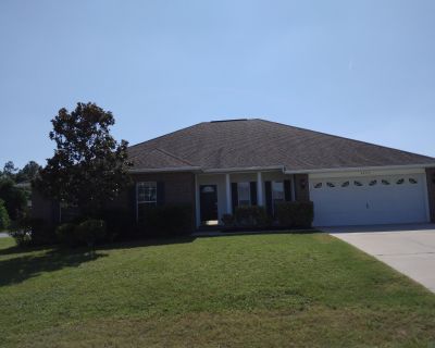 5 Bedroom 3BA 2397 ft House For Rent in Crestview, FL