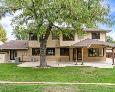 3600 E Virginia Ave. Denver is home to a great food and brews scene, outdoor activities galore, and breathtaking scenery. In unit laundry Patio / balcony Dishwasher Pet friendly Garage Air conditioning Unit Amenities air conditioning bathtub dishwasher in unit laundry patio / balcony Property Amenities cats allowed dogs allowed pet friendly parking playground garage. Pets allowed. 5 Bedroom. 5 ...