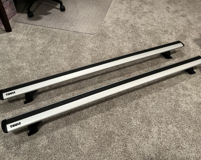 Thule WingBar Evo Crossbars (135cm) + 460R Foot Pack + Fit Kit 4093 Premium Roof Rack