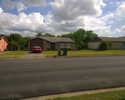 I live by myself in a 3 bedroom house in Garland in a quiet neighborhood. I am interested in renting out 1 bedroom to someone who is a good person and needs housing. This would be an ideal situation if you're a college student because my house is within driving distance of a number of local colleges and in a superior location if you need to drive anywhere on the North side of or to downtown Dal...