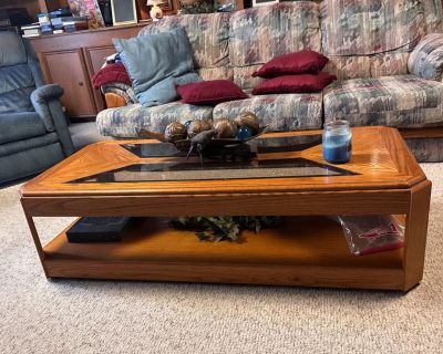 Solid Wood Set of Livingroom Tables