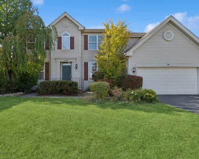 4 Bedroom 2BA 3298 ft Office Space For Rent in Libertyville, IL