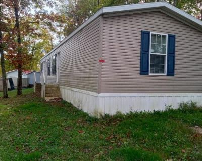 3 Bedroom 2BA 1120 ft Mobile Home For Sale in Slippery Rock, PA