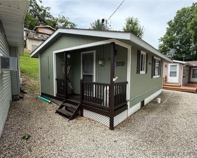 1 Bedroom 1BA 372 ft Furnished Single Family Home For Sale in LINN CREEK, MO