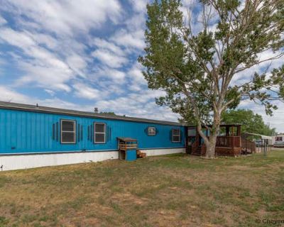 3 Bedroom 2BA 1280 ft Single Family Home For Sale in CHEYENNE, WY