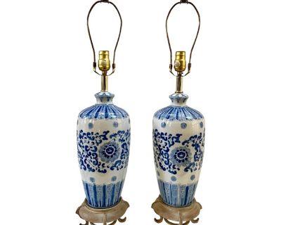 Porcelain Blue & White Traditional Chinoiserie Chinese Hand-Painted Table Lamps - A Pair