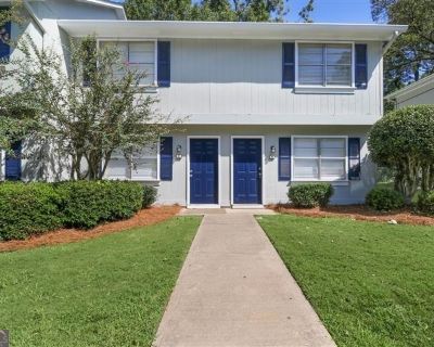 358 N 19th Street, Unit H. Property for Rent in Griffin, GA for $950 with 2 bedrooms and 1 full bath. This 936 square foot property was built in 1989.. Wow, newly renovated, private and wooded, LVP flooring, 2 bed, 1 bath unit, private patio, W/D hookups, must see!. Vegetation Wooded Parking Features Over 1 Space per Unit Lot Features None Water Source Public Total Parking 2 Lot Size Area 0 Fou...