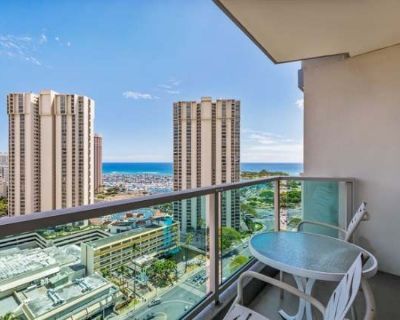 1 Bedroom 1BA 500 ft Apartment For Rent in Honolulu, HI