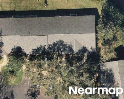 2.0 Bath Foreclosure Property in Palm Coast, FL 32137 - Kings Colony Ct