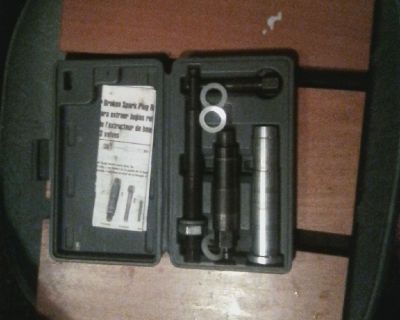 Napa service tools ford triton broken spark plug remover
