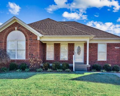 3 Bedroom 2BA 2816 ft Single Family House For Sale in Louisville, KY