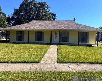 Cavalier Dr, Baton Rouge, Home For Sale