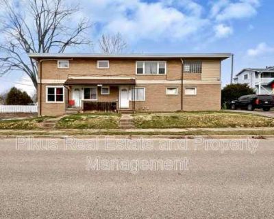 3 Bedroom 2BA 1740 ft Pet-Friendly Apartment For Rent in North Canton, OH