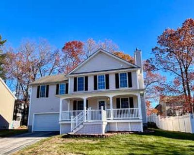 4 Bedroom 3BA 3472 ft Single Family Home For Sale in MANCHESTER, NH