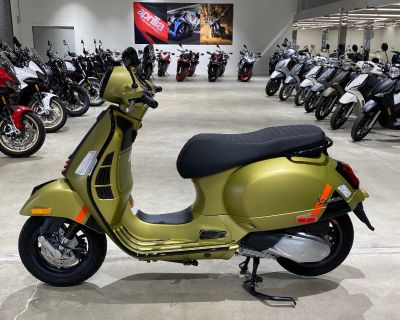 2025 Vespa GTS SUPER SPORT 310