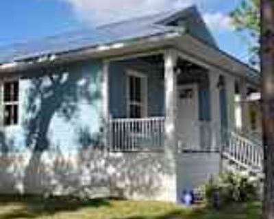 2 Bedroom 1BA 900 ft² House For Rent in Punta Gorda, FL 604 Trabue Ave unit 111