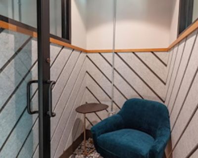 Private Meeting Room for 1 at COhatch - Noblesville