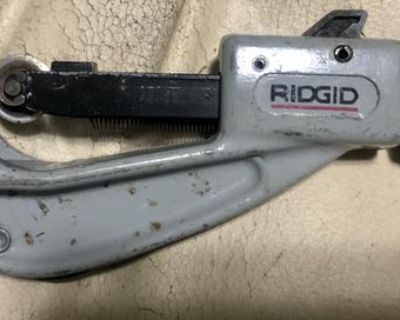 Ridgid Model 151 Pipe Tube Cutter Hand Tool 1/4 to 1 5/8 (6-42mm)
