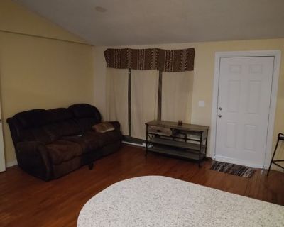 Jo Joe (Has a House) on iROOMit. Room in the 2 Bedroom 1BA House For Rent...
