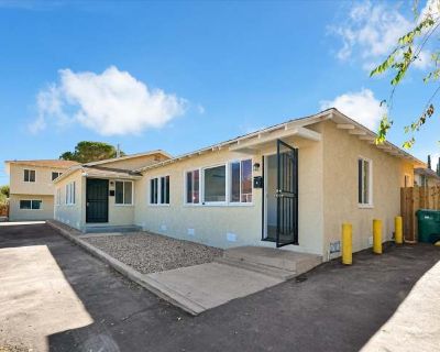 2 Bedroom 1BA 792 ft Apartment For Rent in Lancaster, CA