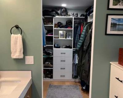 4 Bedroom 2.5BA 2077 ft Pet-Friendly Apartment For Rent in Fairfield, CA