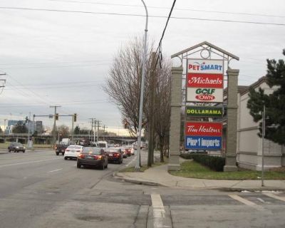 Andrew (Has a House) on iROOMit. Room in the 1 Bedroom 1BA House For Rent...