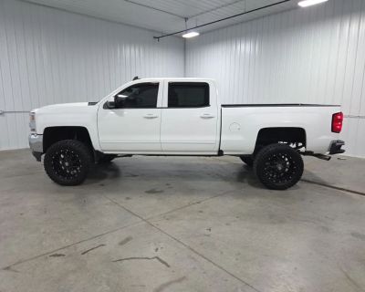 2016 Chevrolet Silverado 1500 Crew Cab LT Pickup 4D 6 1/2 ft